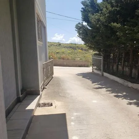 Vista Mare & Fiume شقة